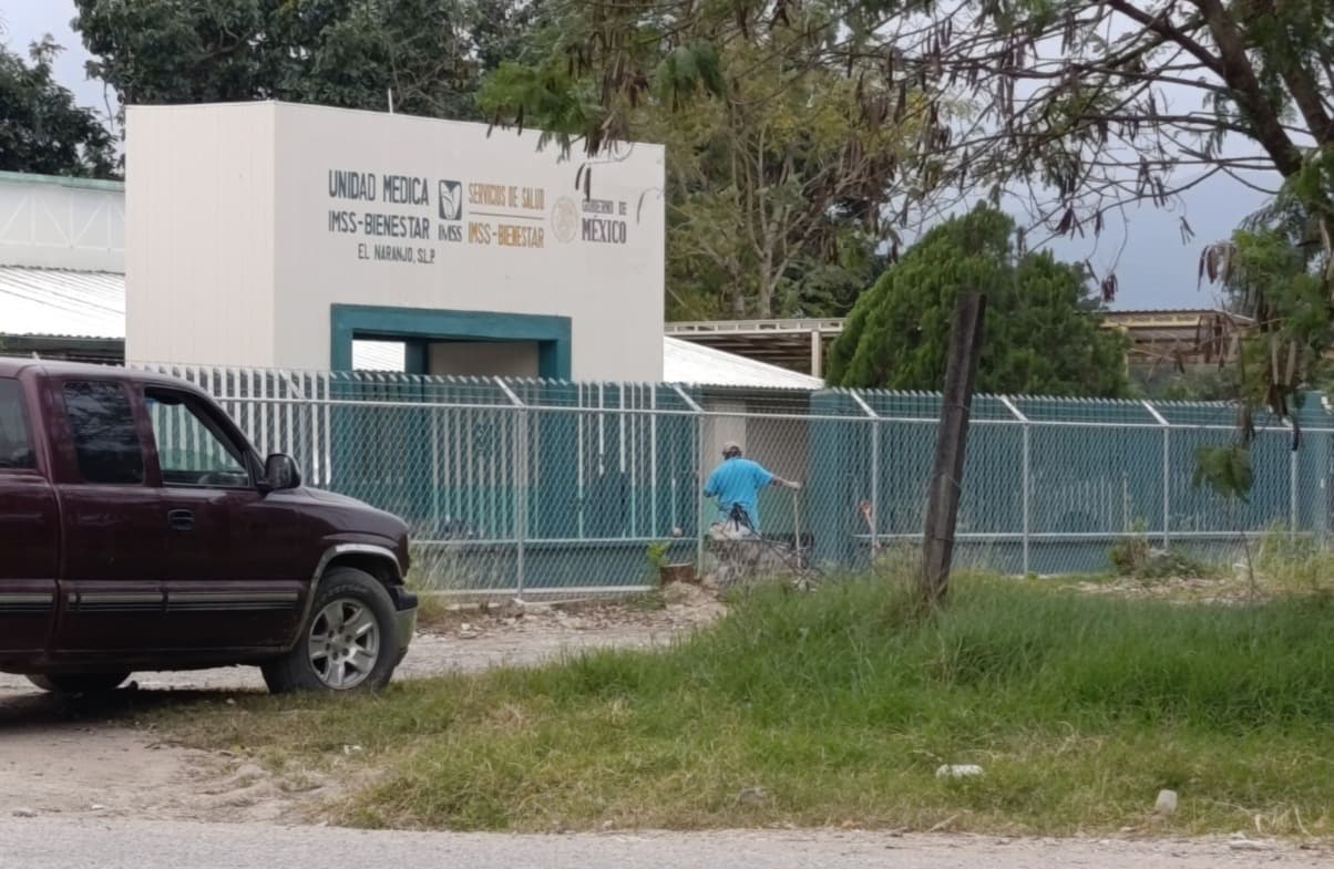 En riesgo comunidad de El Naranjo tras dos meses sin médicos