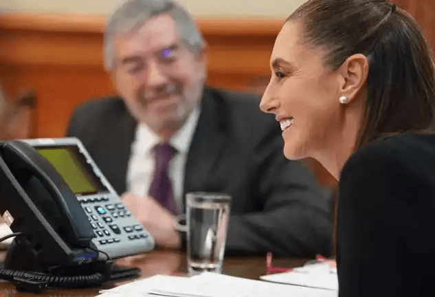 Sostiene Sheinbaum llamada telefónica con Trump