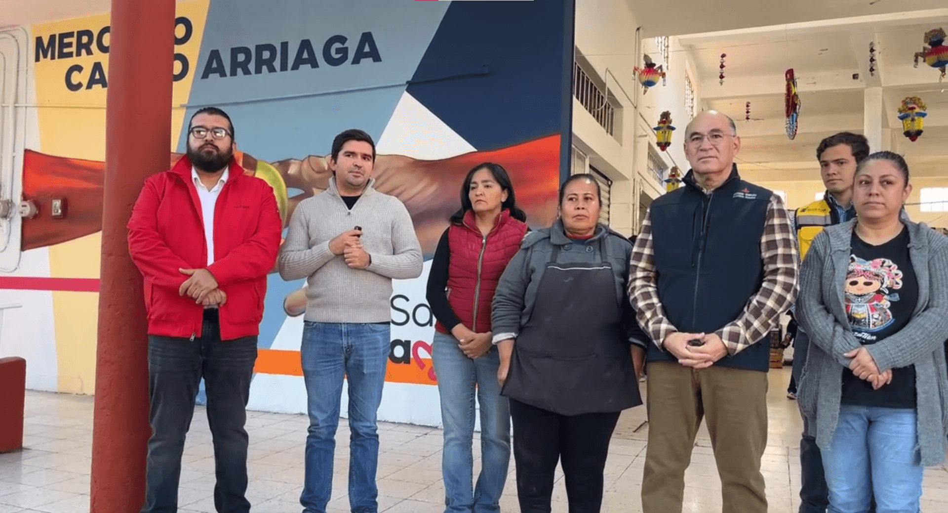 Con mural monumental mejoran el Mercado Camilo Arriaga