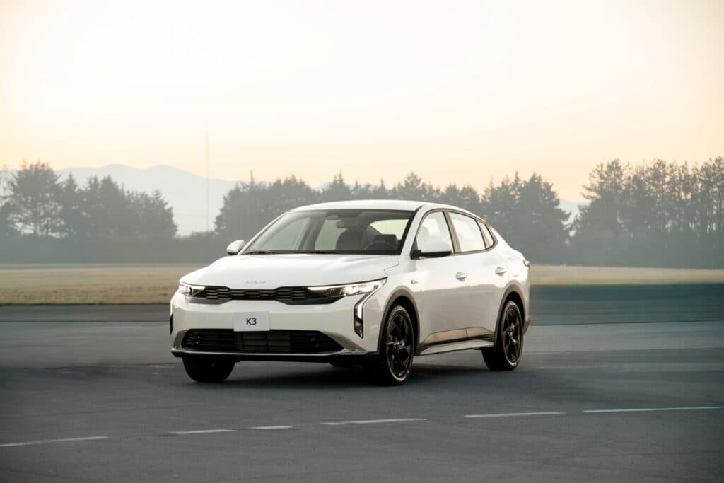Lanza Kia modelos edición especial en México por el Mundial