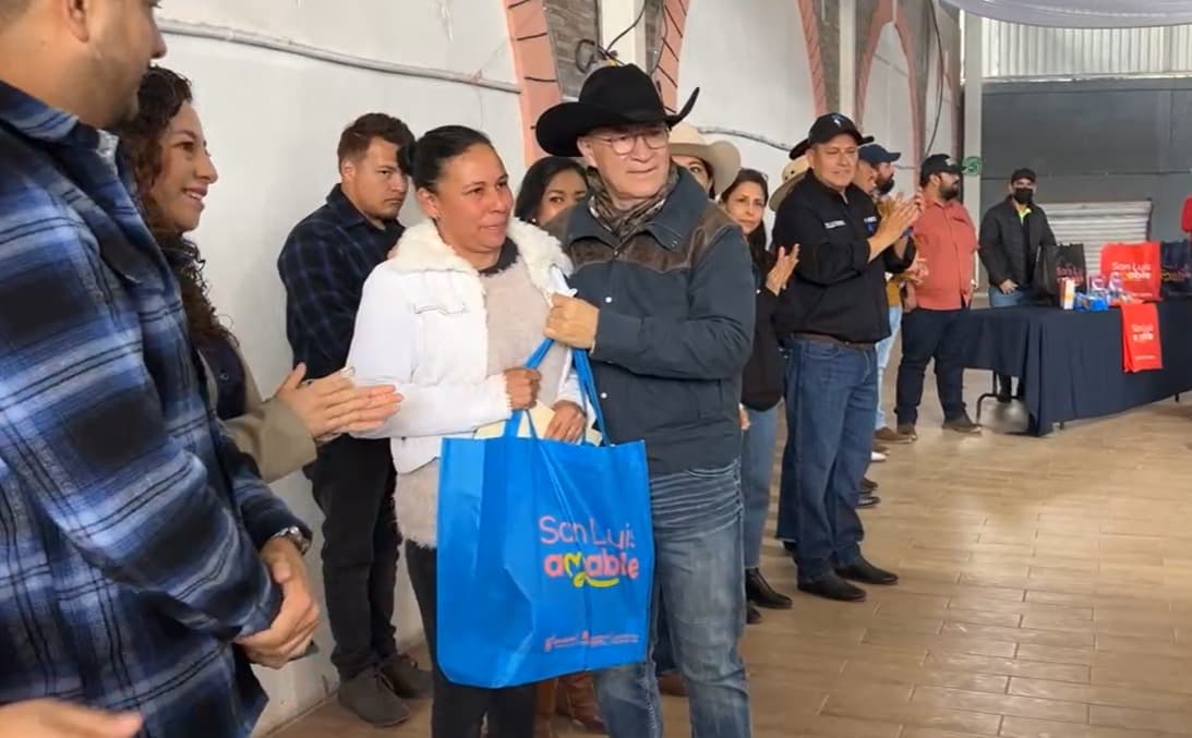 Lleva Galindo obras y programas sociales a Bocas