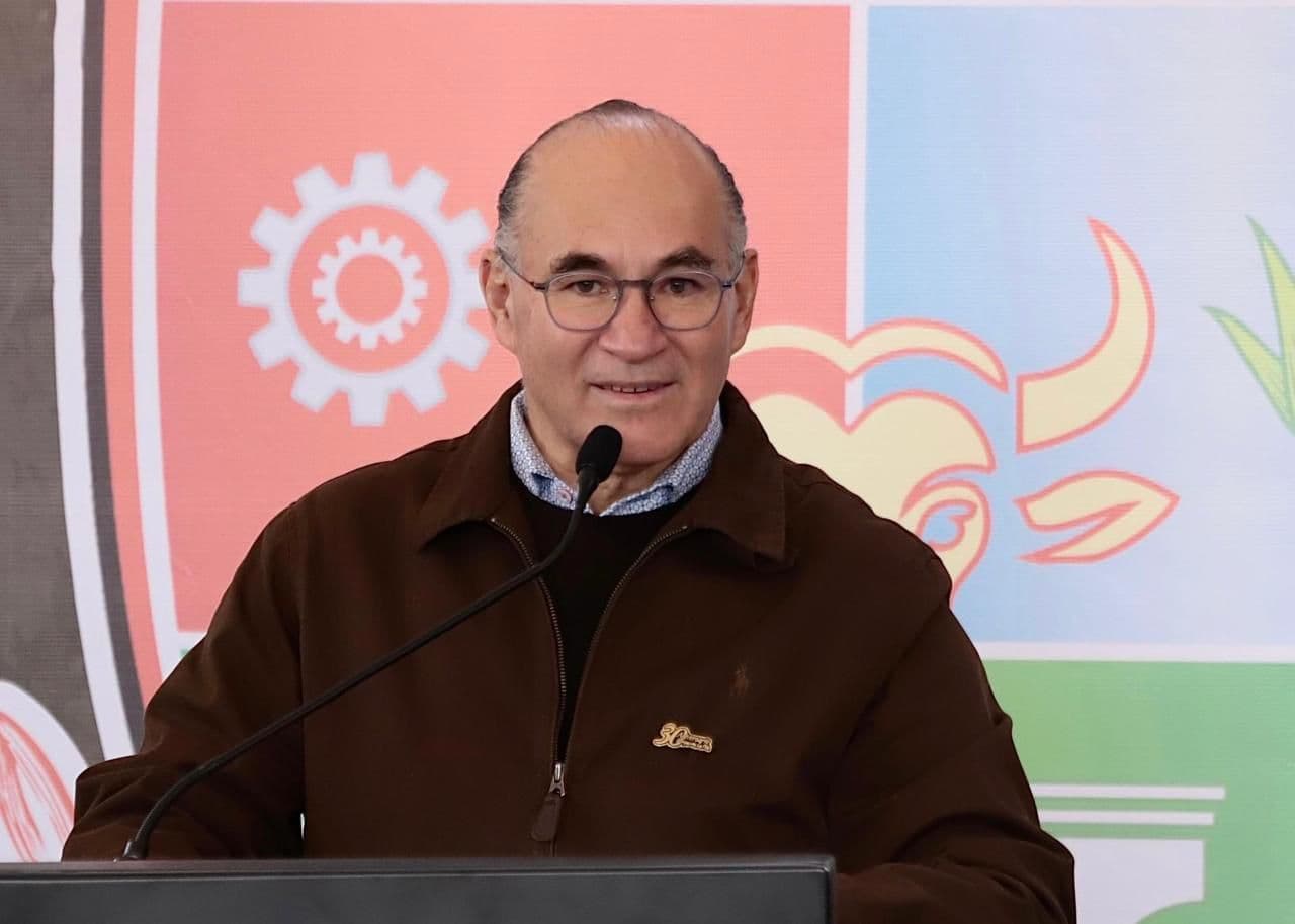 Revisan avances de programas municipales durante reunión de gabinete