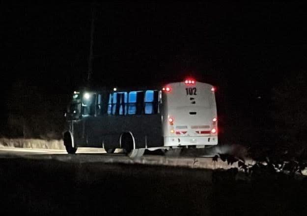 Amenaza pasajero con incendiar autobús sobre la carretera Valles–Mante