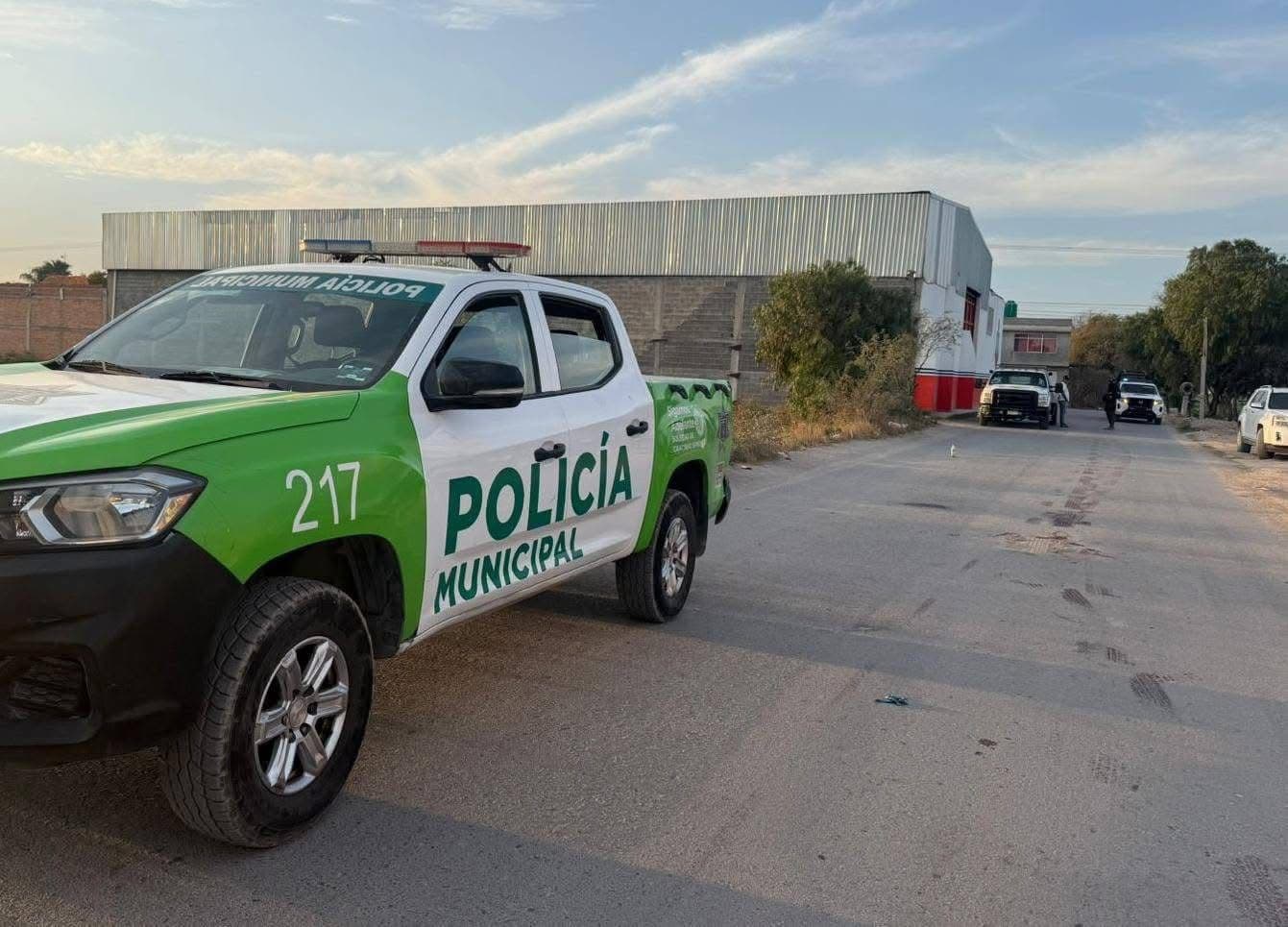 Ciudadanos atacan a policías de Soledad dejando a dos lesionados