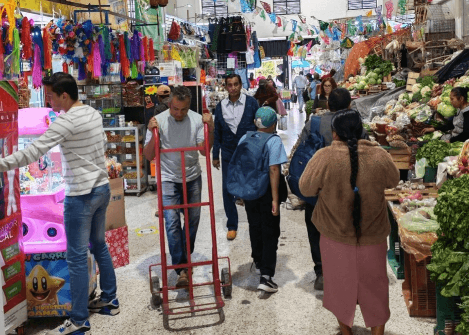Denuncian locatarios actos de vandalismo en el Mercado República
