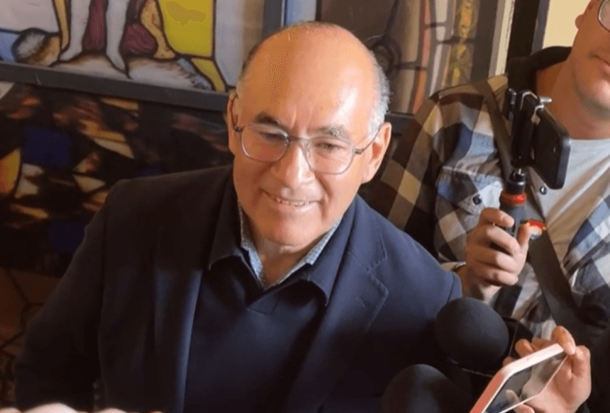 Estoy concentrado en gobernar, no en temas políticos: Galindo