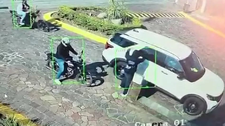 Frustran robo a empresario; escoltas hieren a ladrones