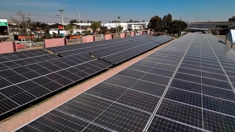 Apuesta industria automotriz por sistema fotovoltaico para reducir emisiones