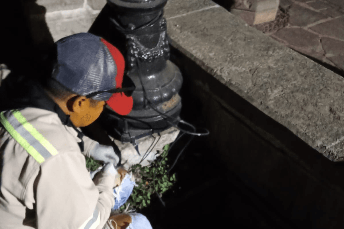Persisten robos y vandalismo al alumbrado público