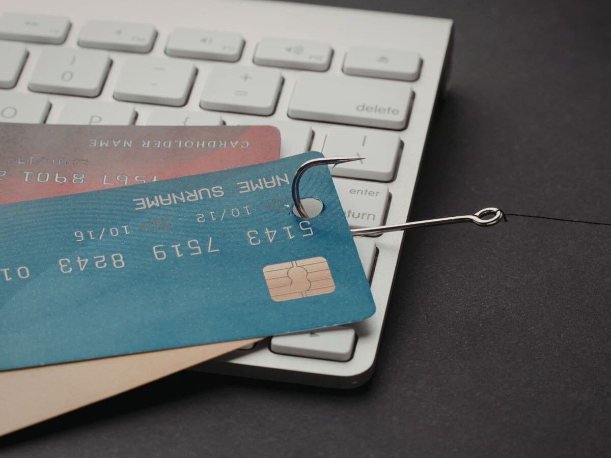 Pierden mexicanos 8 mil 750 pesos en promedio por fraudes digitales