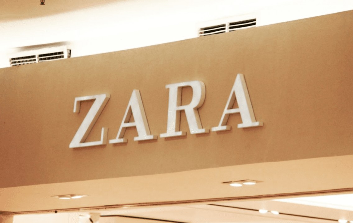 Abandonan Zara, Bershka, Pull&amp;Bear y Massimo Dutti a Plaza San Luis