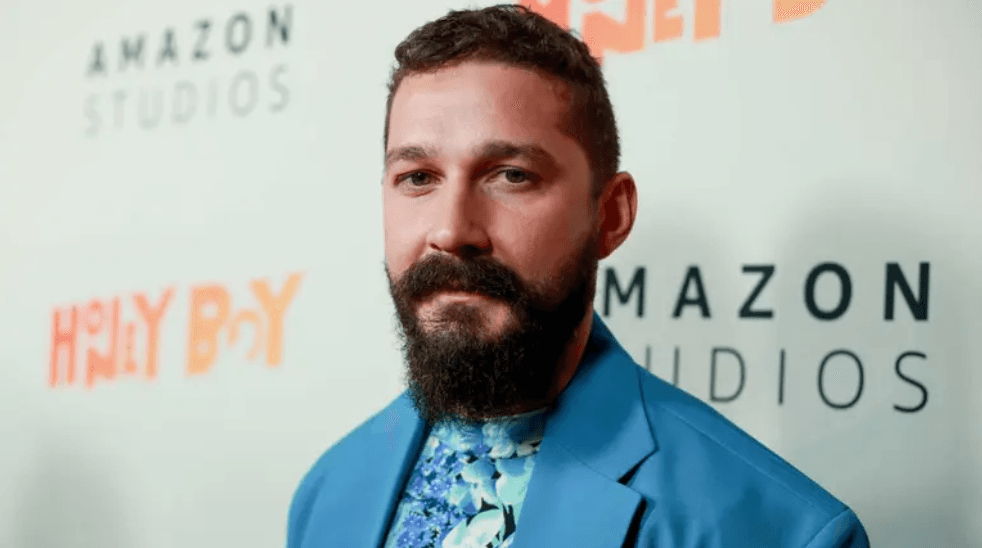 Detienen a Shia LaBeouf durante el Mardi Gras en Nueva Orleans