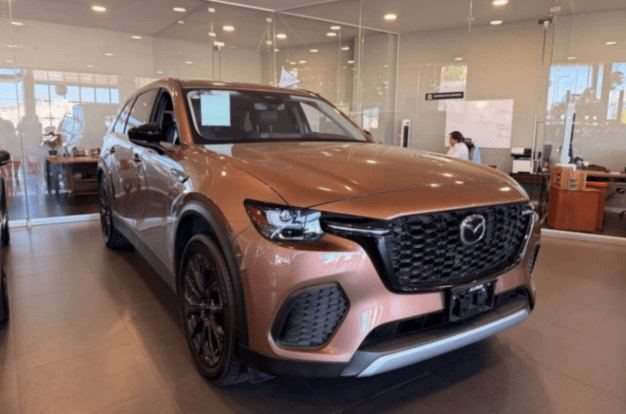 Profeco y Mazda llaman a revisión más de 5 mil vehículos por fallas en software