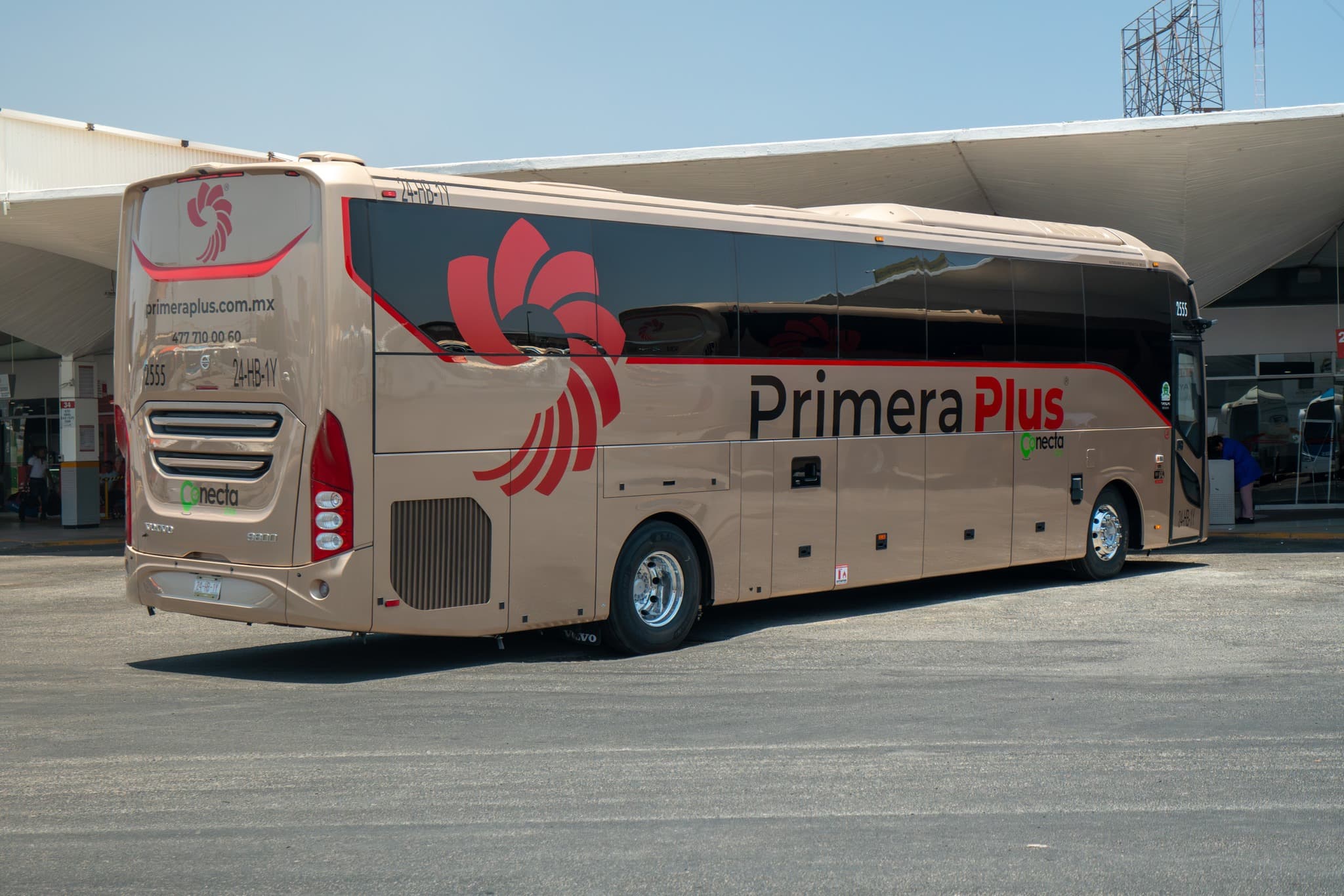 Primera Plus reactiva corridas en San Luis Potosí