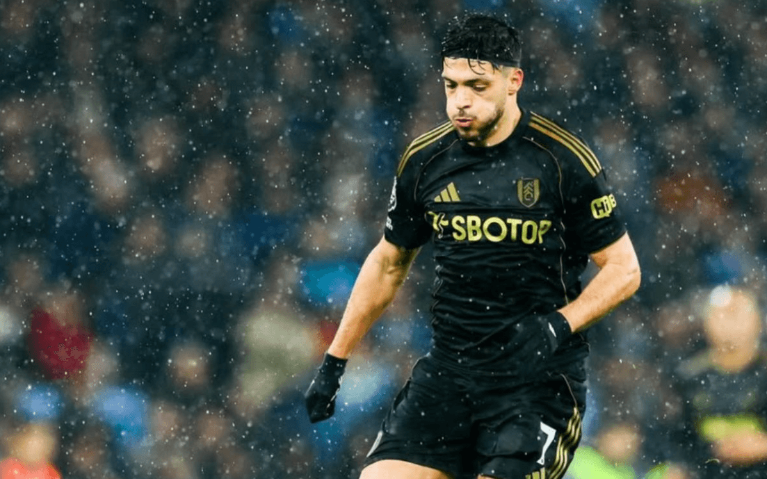 Raúl Jiménez entra al top cinco de goleadores históricos del Fulham