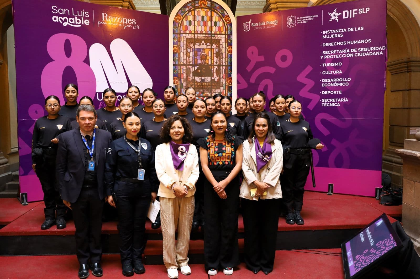 Celebran Quinto Foro de la Mujer en el Turismo la Capital