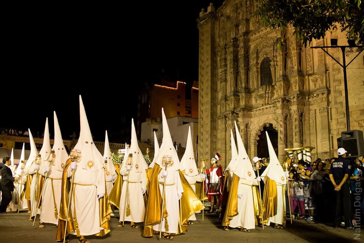 Hermanarán Procesiones del Silencio de San Luis Potosí y Sevilla