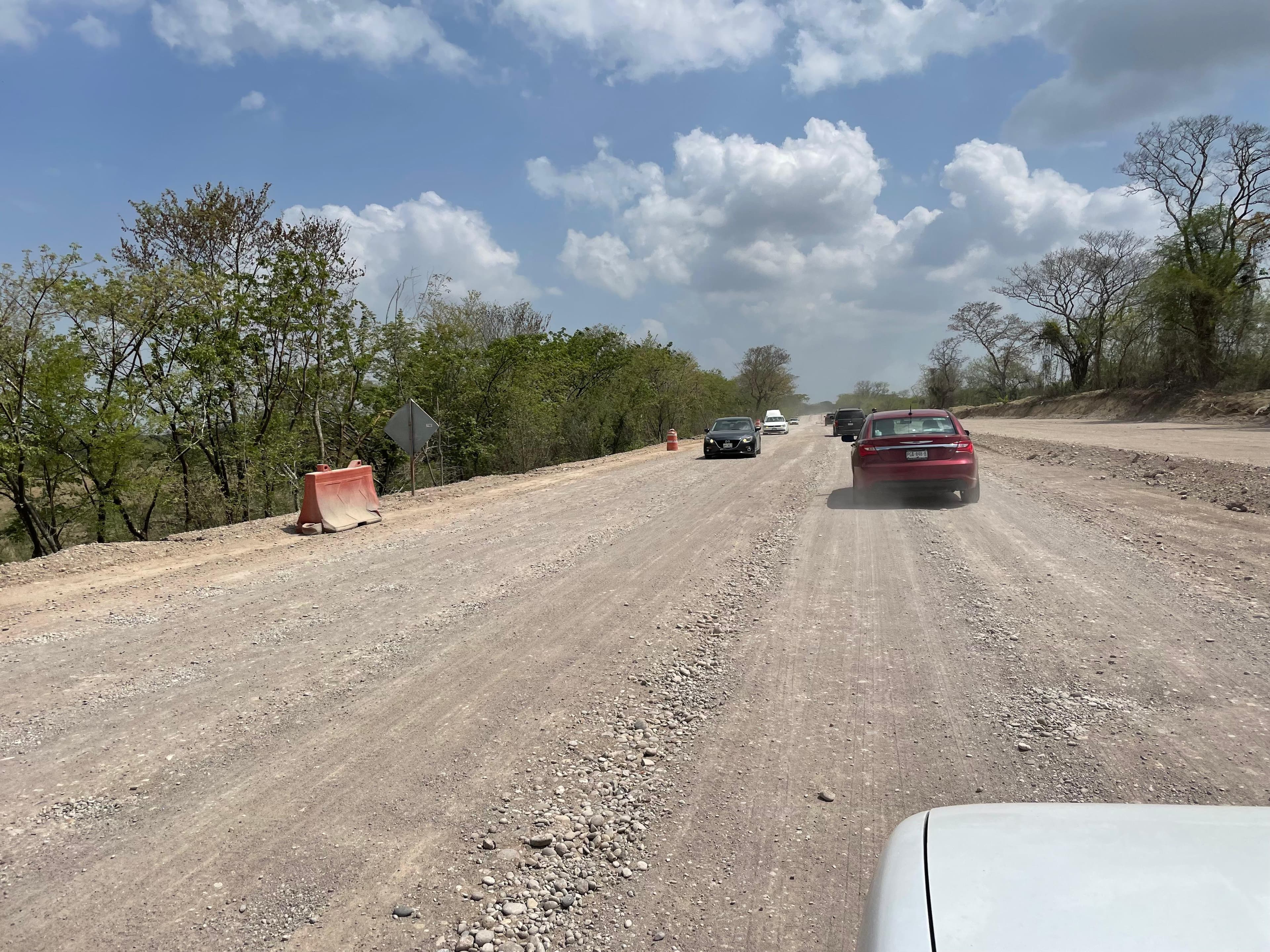 Se beneficiarán carreteras de la huasteca con programa federal