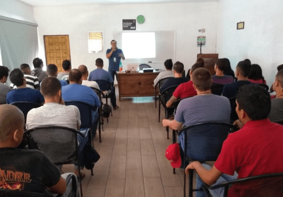 Buscan centros de rehabilitación impulsar modelo basado en justicia terapéutica