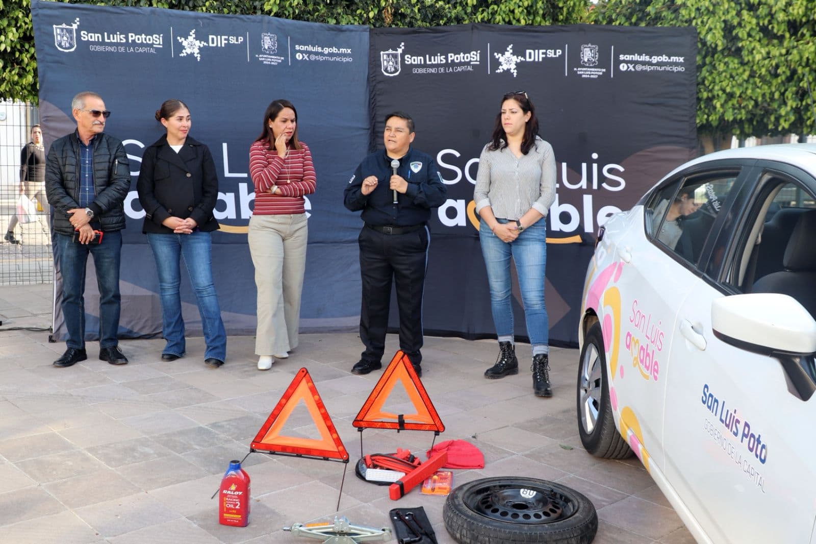 Impulsan taller de mecánica básica a mujeres