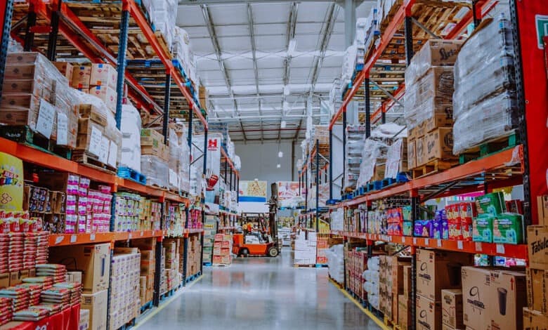 Ajustes laborales impactan al comercio mayorista en el Estado