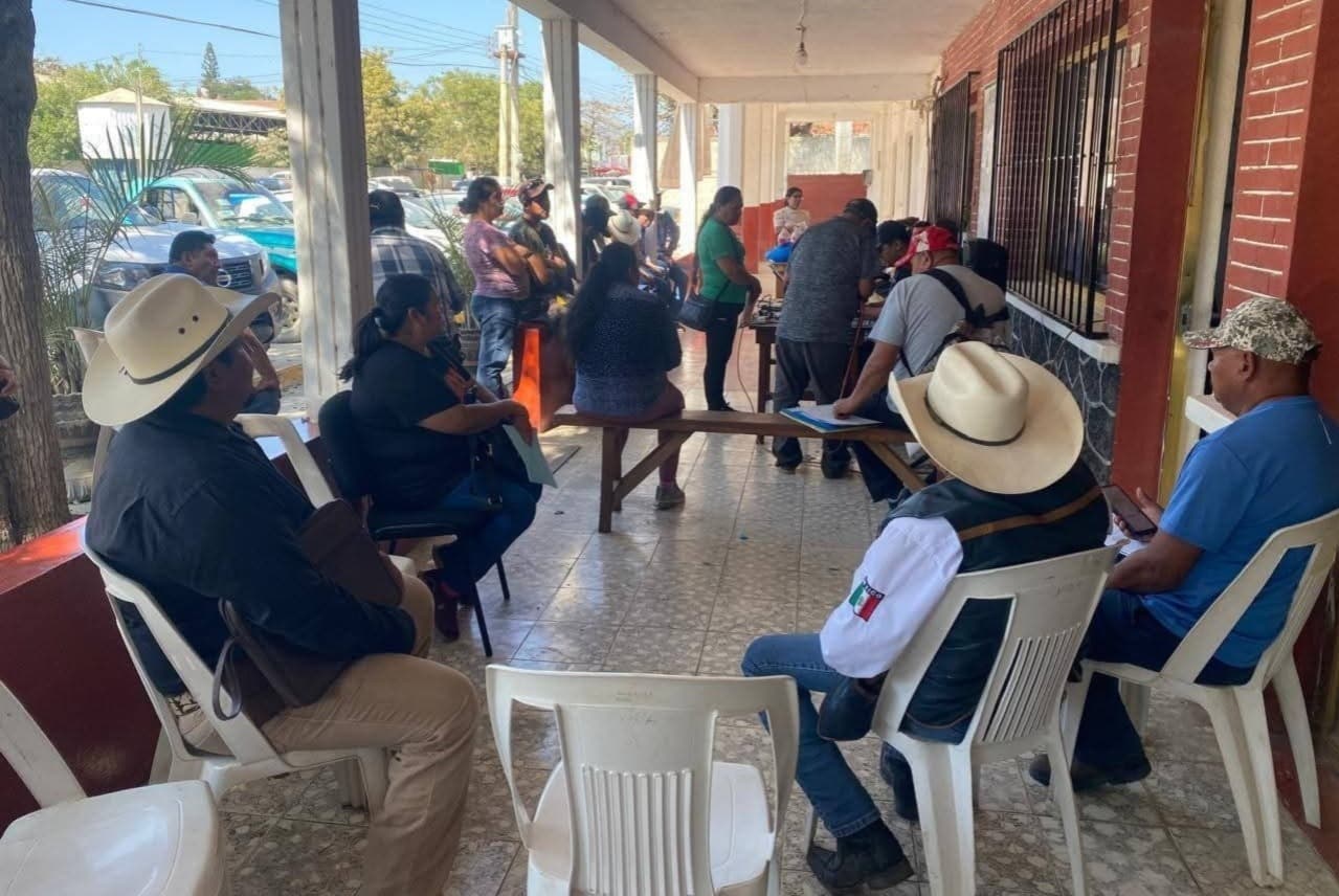 Amenazan productores de caña con tomar instalaciones del CNC en El Naranjo