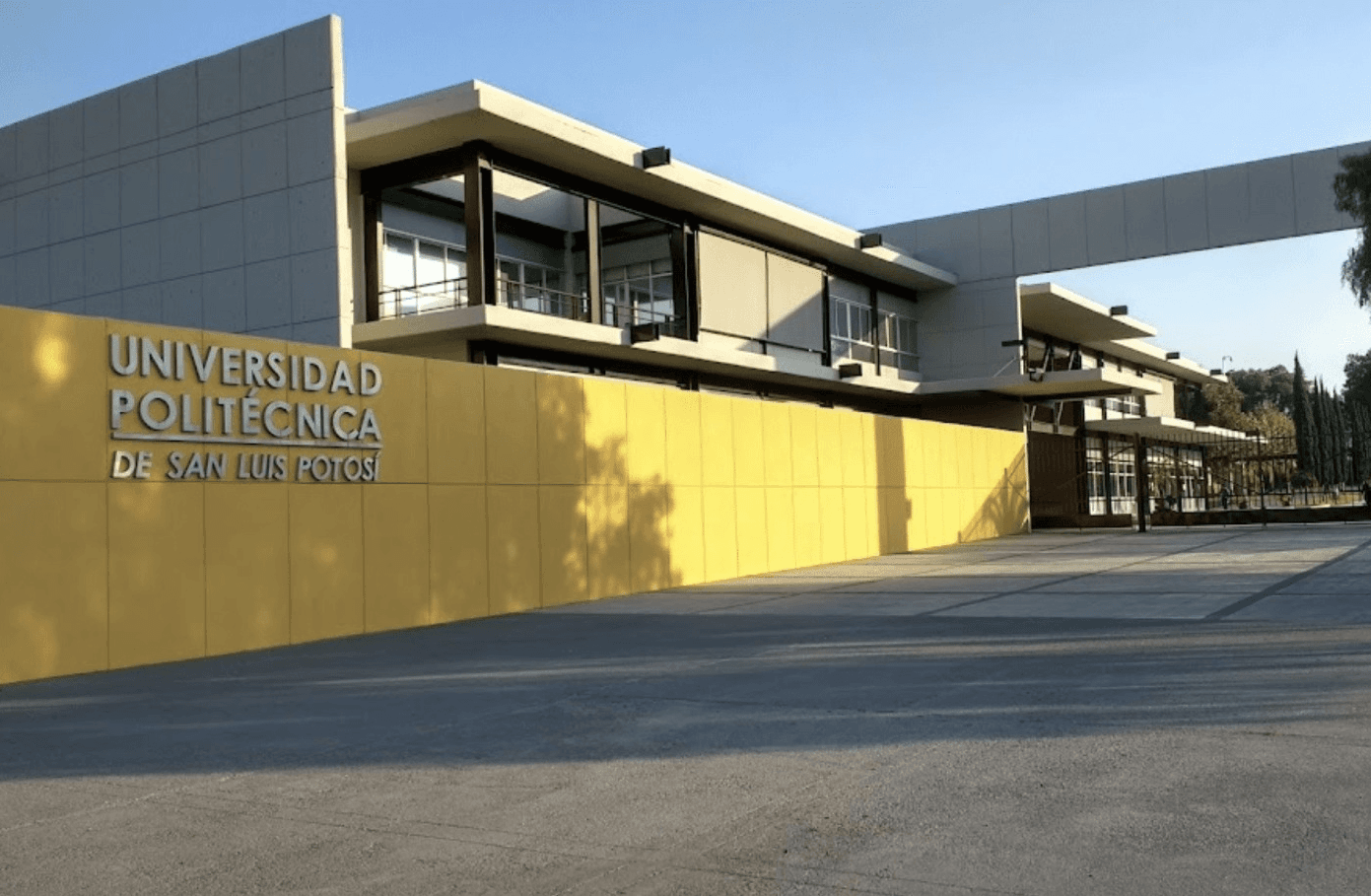 Detecta UPSLP intentos de extorsión en alrededores de la institución