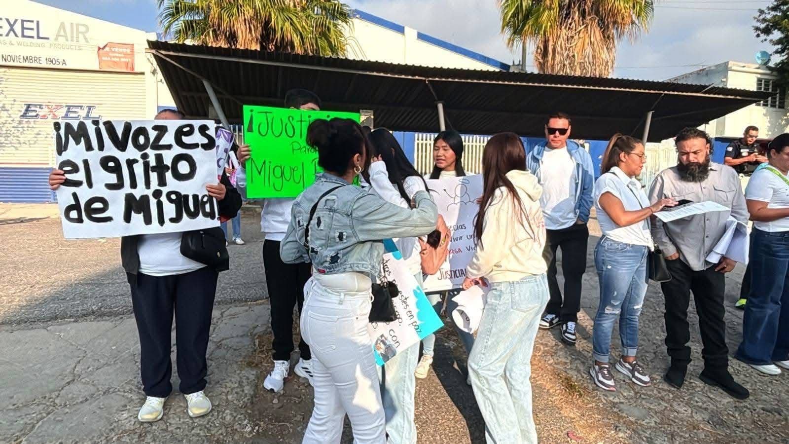 Protestan por homicidio del estudiante del Cobach 26
