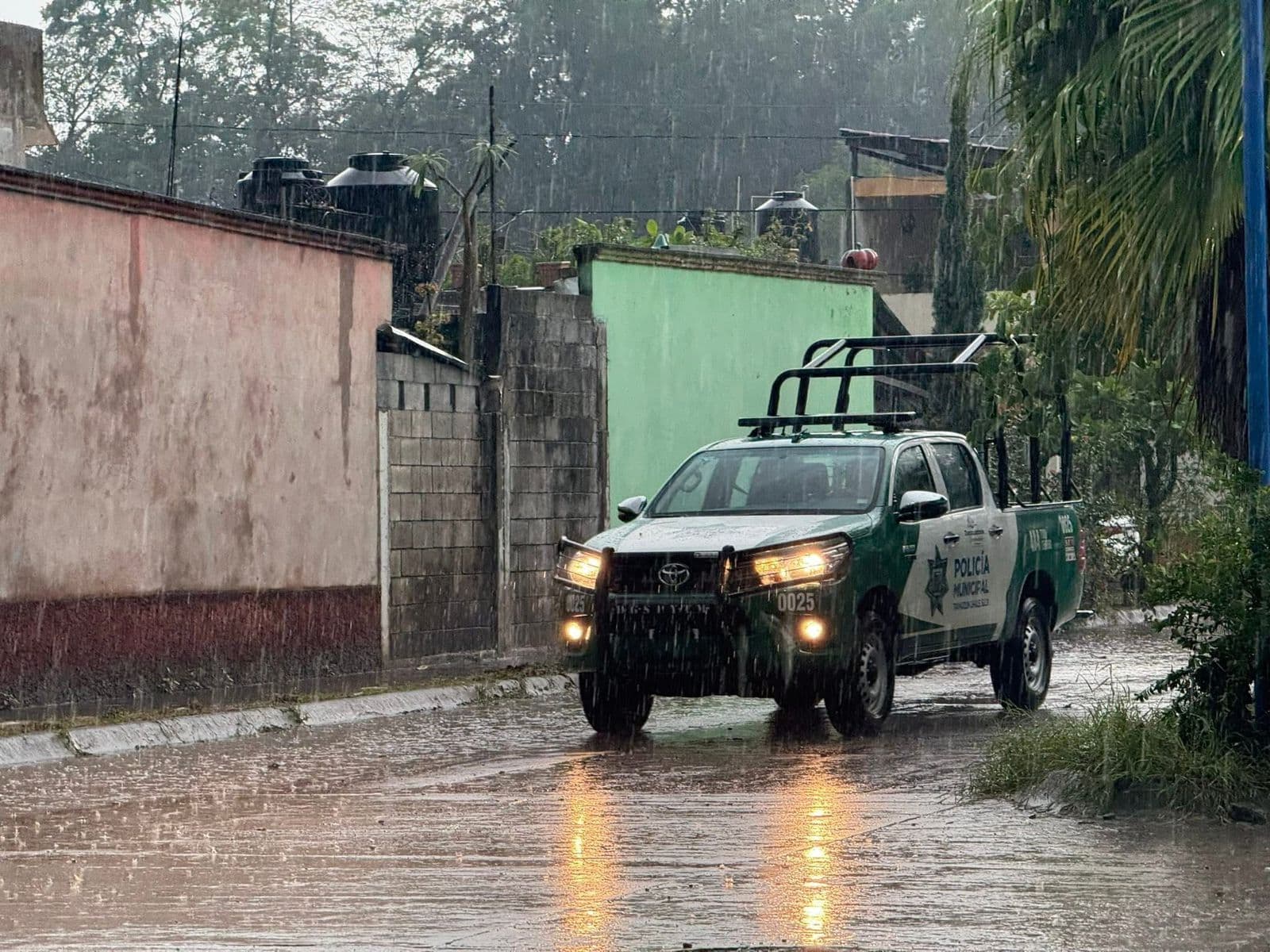 Ayuntamientos incumplen con incremento salarial a policías