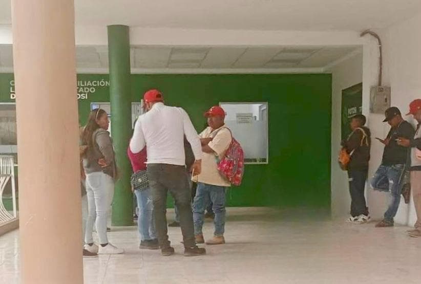 Aún sin liquidar 50 empleados de Rising Farms