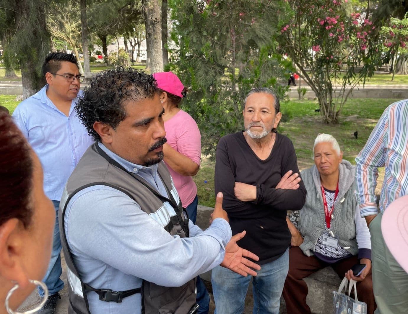 Acuerdan con vecinos del Montecillo rehabilitación de drenaje