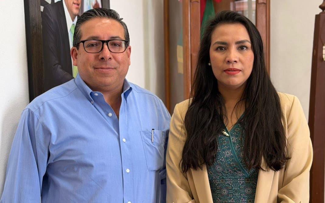 Regularizan comercios Ayto. y gobierno estatal
