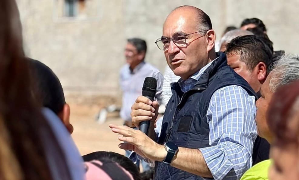 Proponen Bloque Opositor con PRI, PAN, PRD y MC para 2027