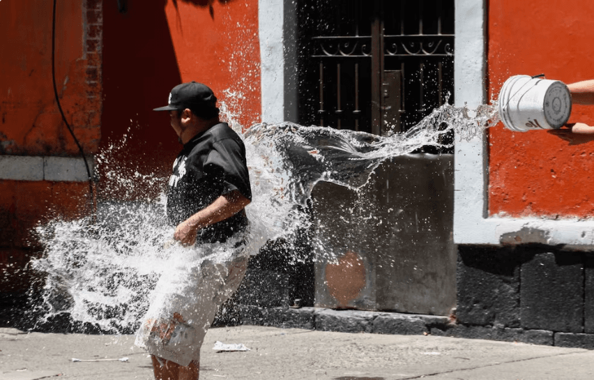Exhortan a no desperdiciar agua en Sábado de Gloria