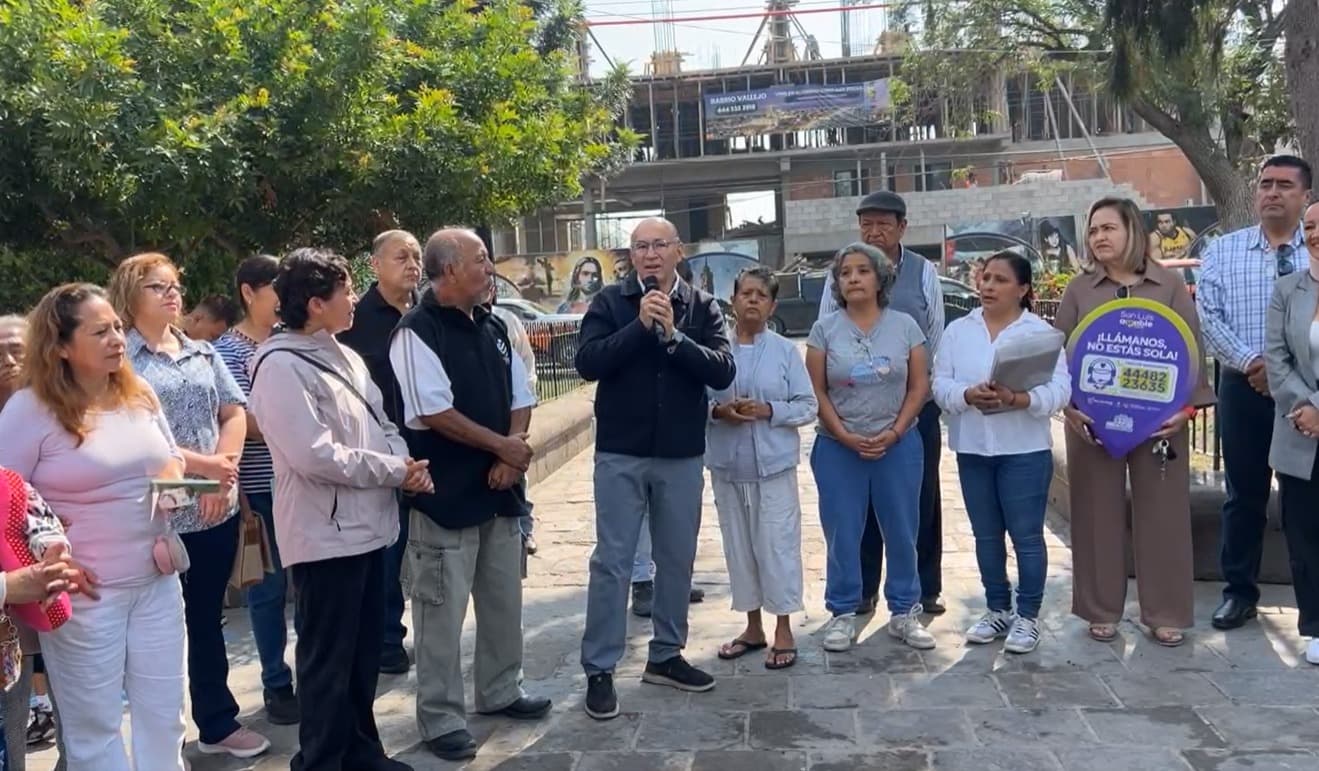 Dan manita de gato al Jardín de San Juan de Guadalupe