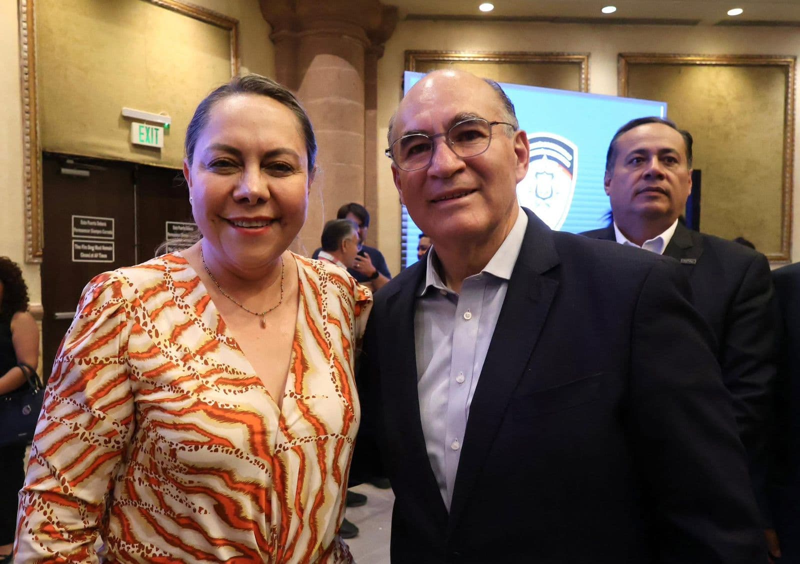 Encabeza Galindo preferencias en el PRI