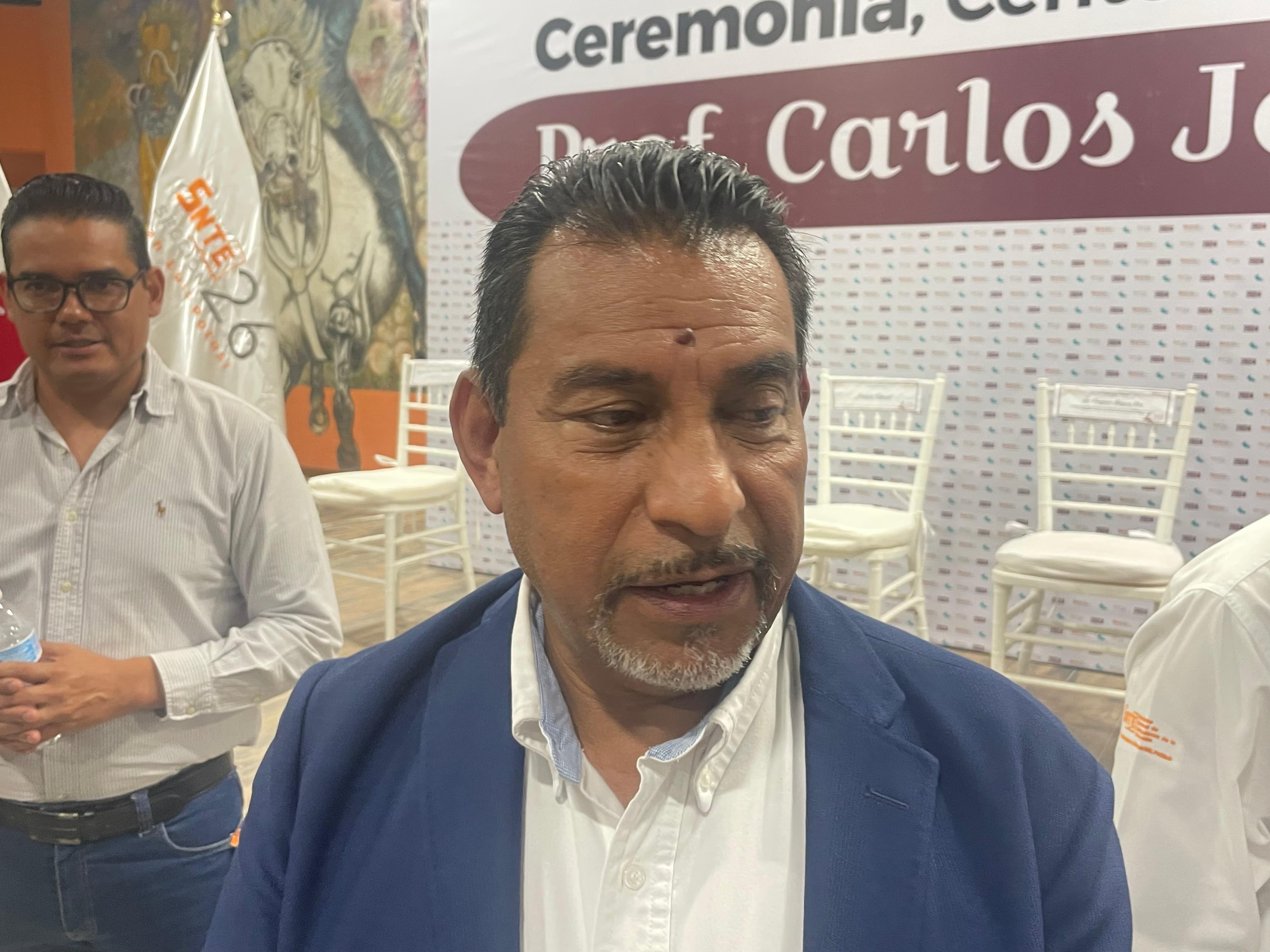Retrasan nueva dirigencia en la SNTE