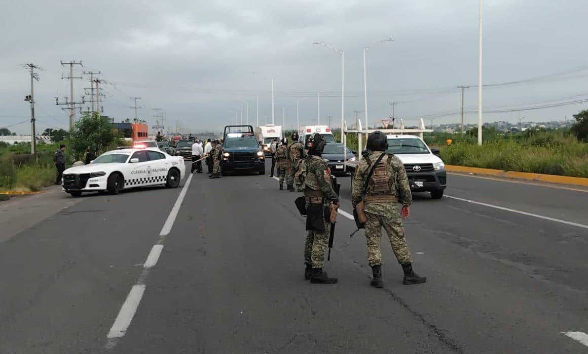 Amanece Sinaloa con 2 muertos, intento de asalto y enfrentamiento