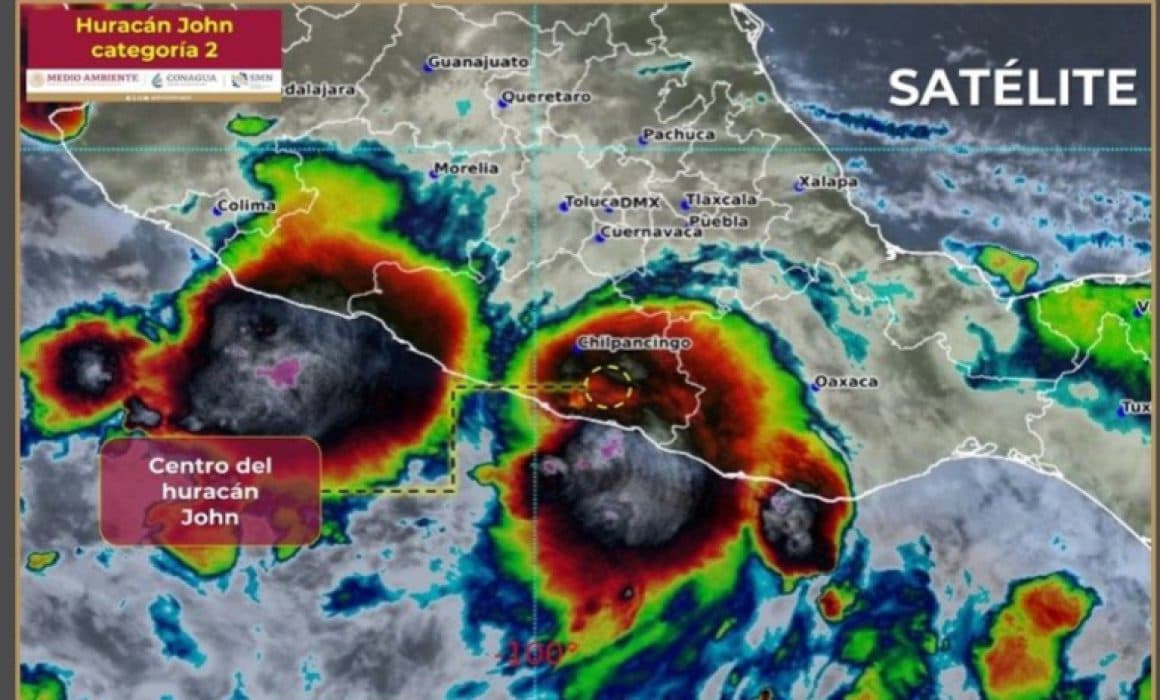 Huracán John baja a categoría 2 tras tocar tierra en Marquelia, Gerrero