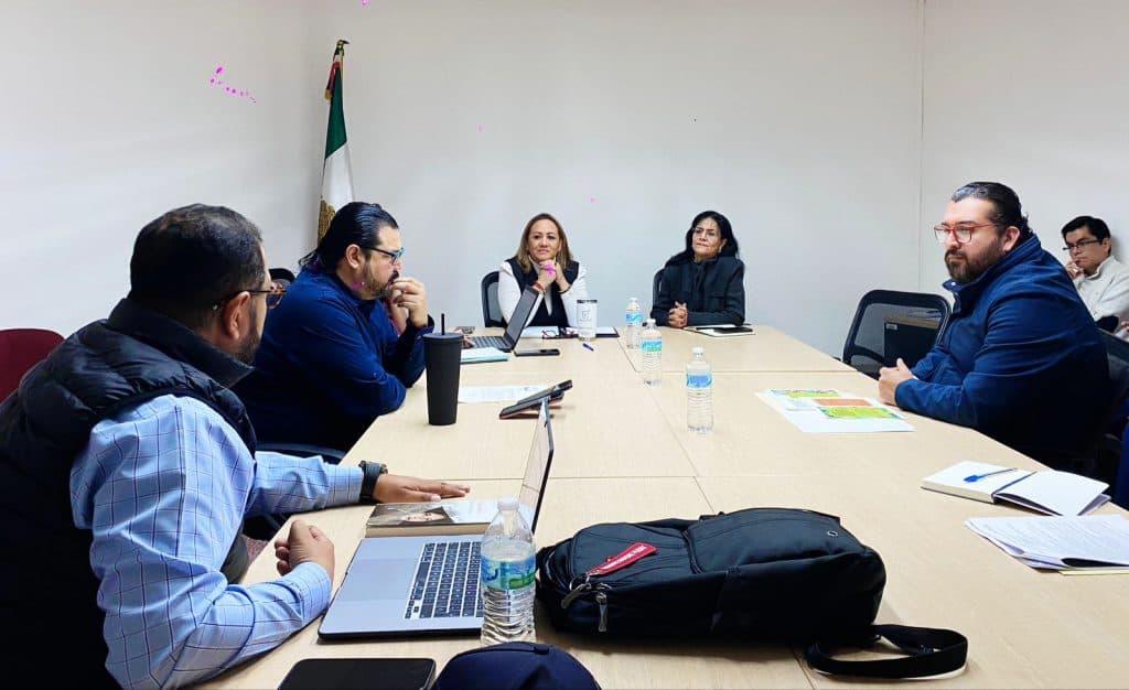 Realizan mesa de trabajo para planificar agenda animalista en Ayuntamiento de SLP