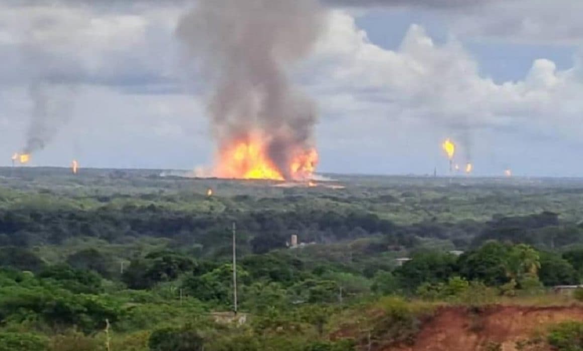 VIDEOS: Explota planta de gas en Venezuela; hay 3 heridos
