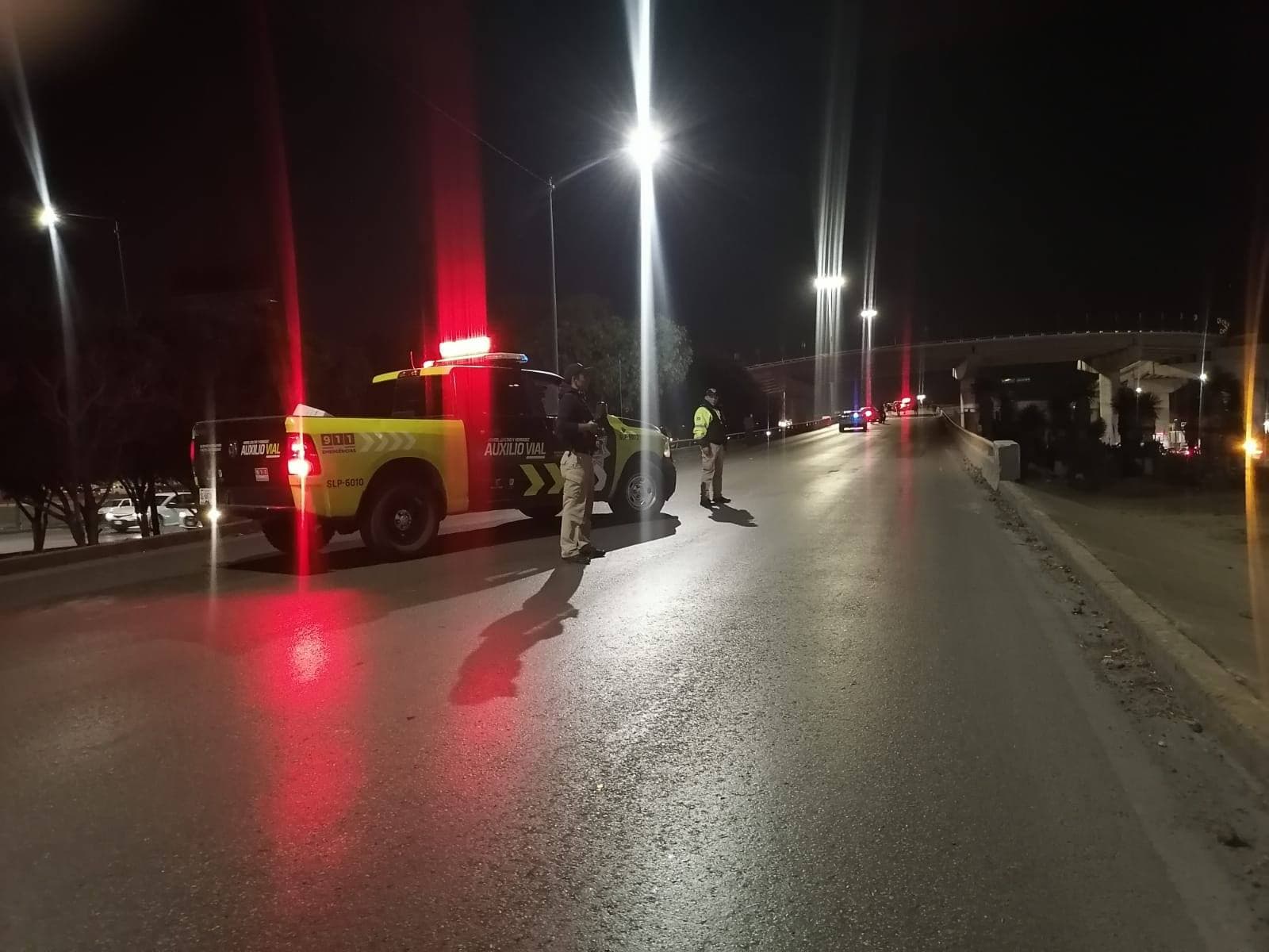 Accidente en Carretera a Matehuala deja dos motociclistas fallecidos
