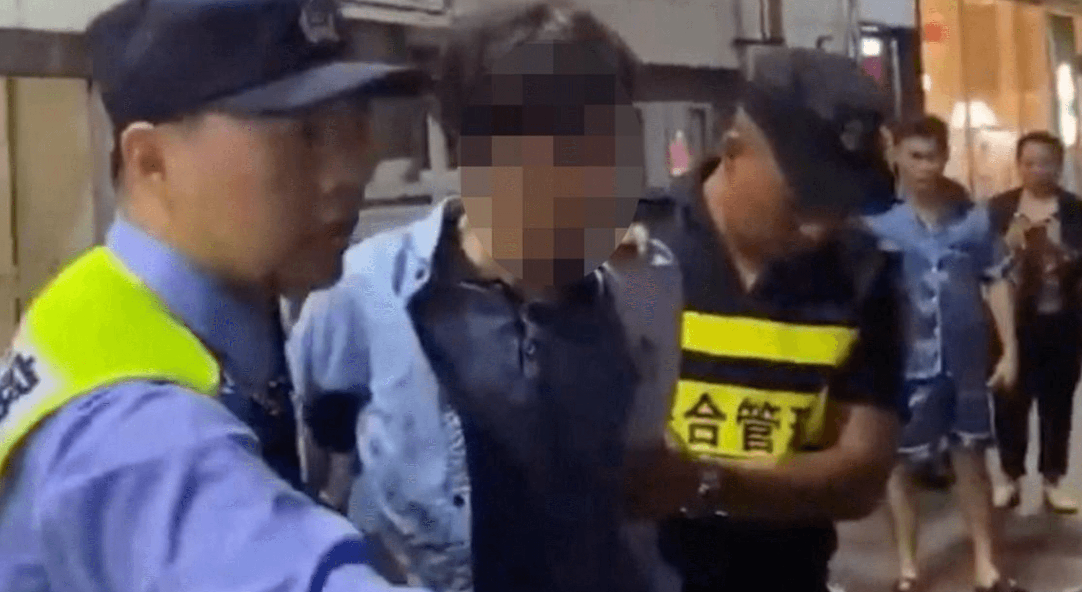 China ejecuta a los responsables de atropello y apuñalamiento masivos