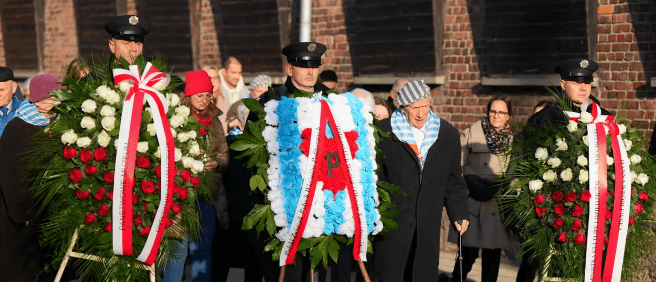 Líderes mundiales y sobrevivientes recuerdan la liberación de Auschwitz