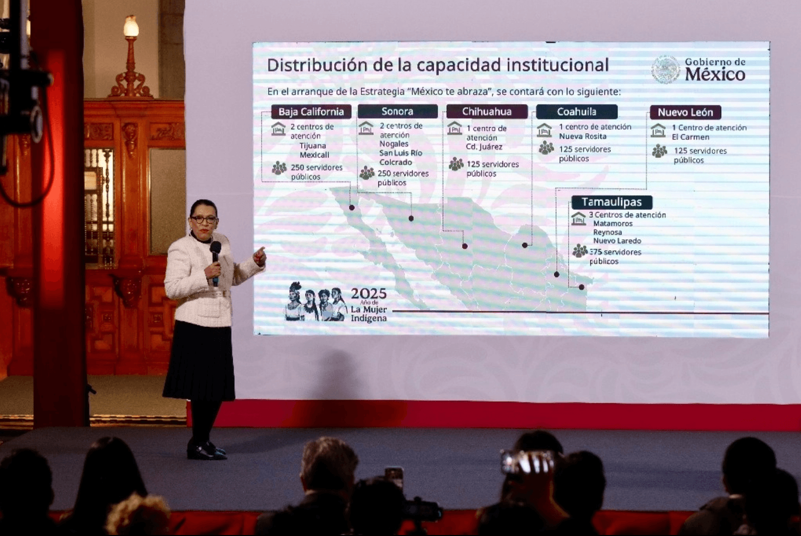 Centros de atención a migrantes repatriados aún sin alojamiento en México