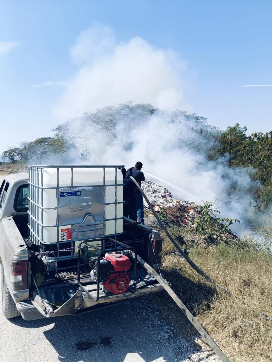 Incendios afectan a Tamuín en un día de altas temperaturas