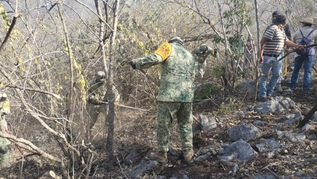 Refuerzan labores para combatir incendios en Ciudad del Maíz y El Naranjo