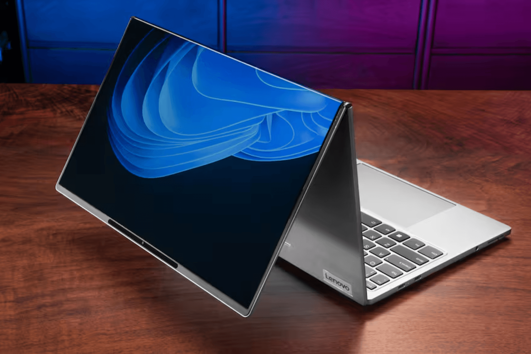 Lenovo sorprende en el MWC 2025 con portátiles innovadores