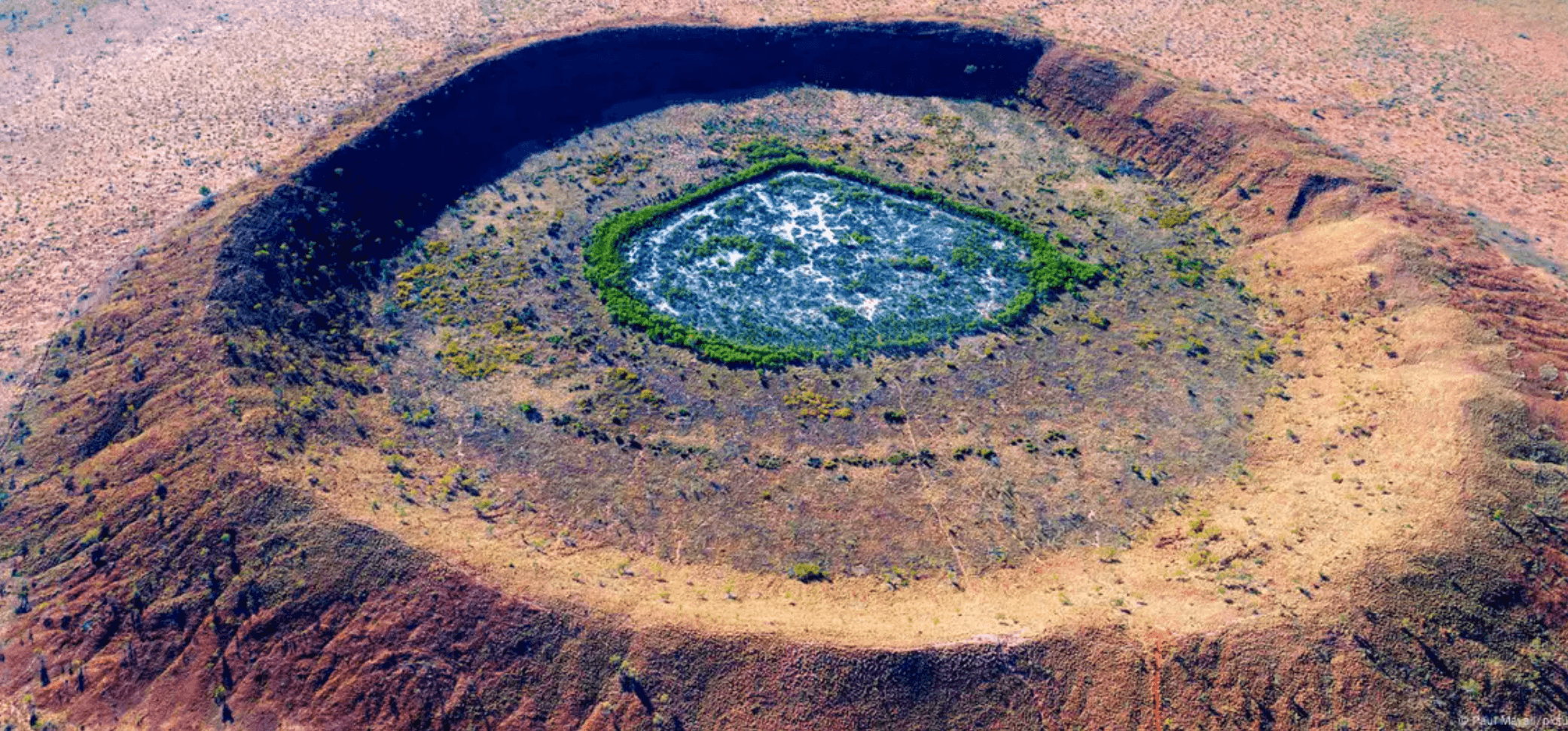 El cráter más antiguo de la Tierra: un hallazgo de 3.500 millones de años