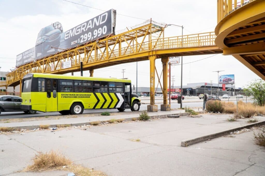 Finalizar reparaciones de puente peatonal en Salvador Nava este fin de semana